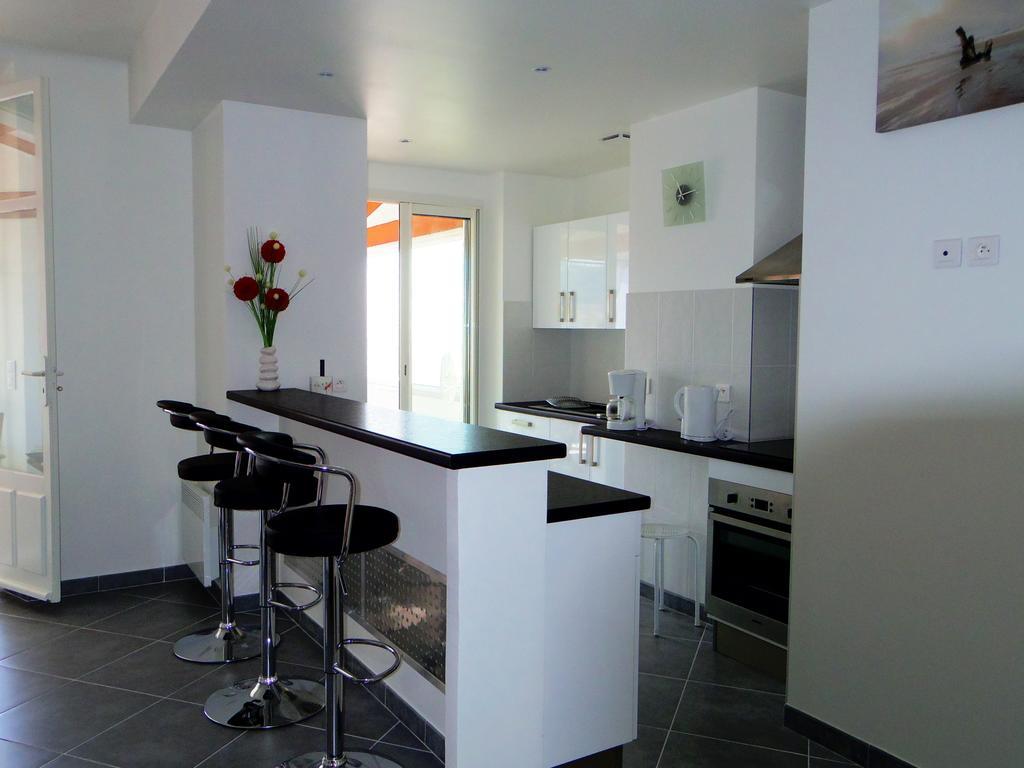 Delaup Apartman Cannes Szoba fotó
